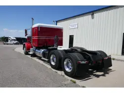 2021 PETERBILT 389