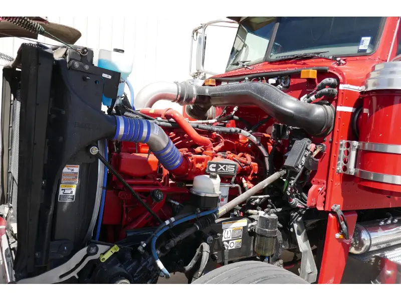 2019 PETERBILT 389