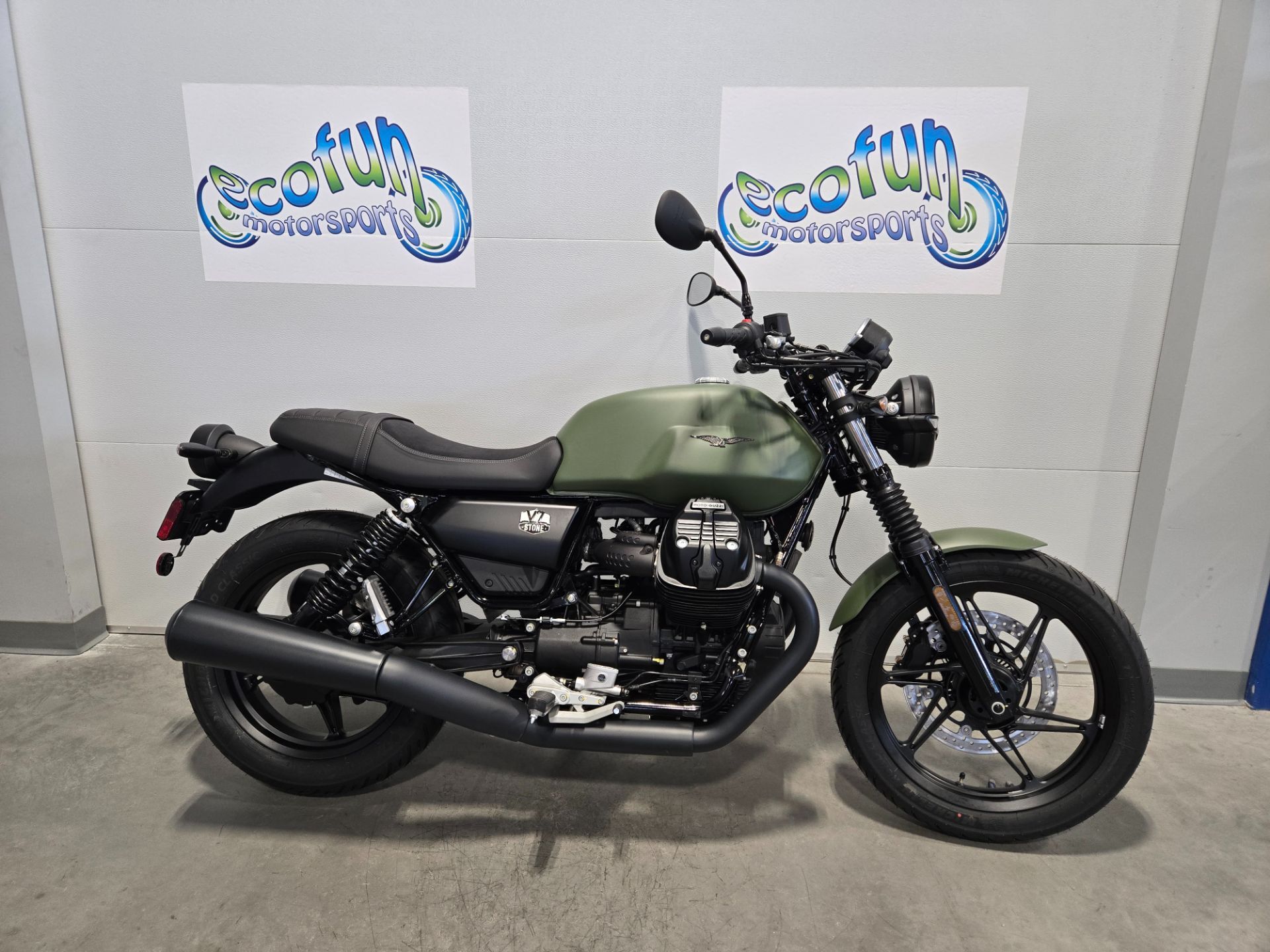 2024 Moto Guzzi V7 Stone STONE in Forest Lake, MN