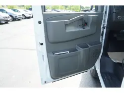 2026 CHEVROLET Express 3500