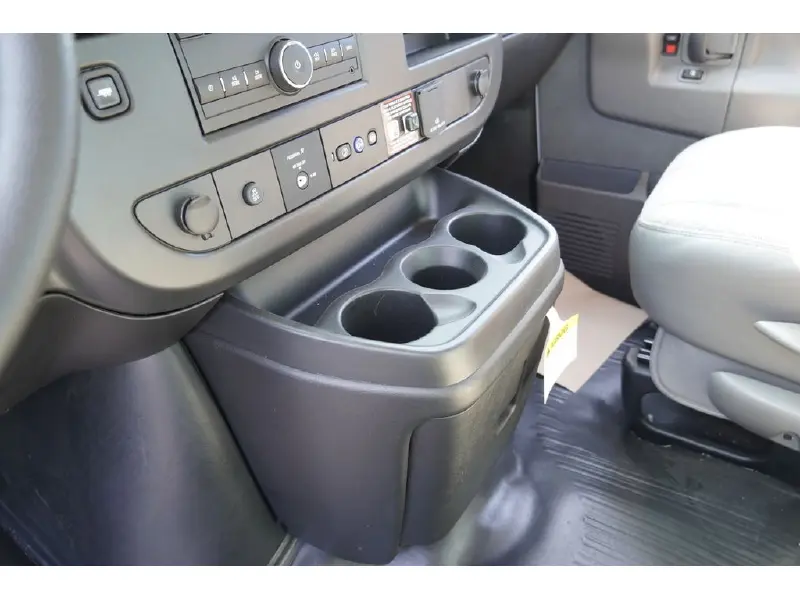 2026 CHEVROLET Express 3500