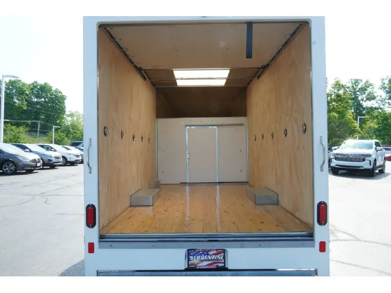2026 CHEVROLET Express 3500