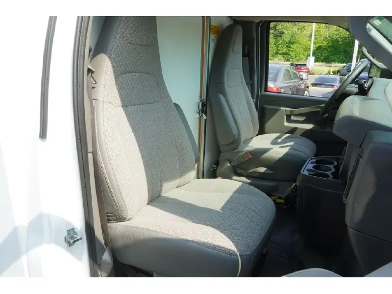 2026 CHEVROLET Express 3500