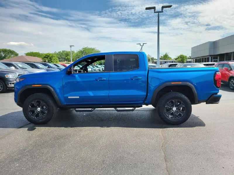2024 GMC CANYON