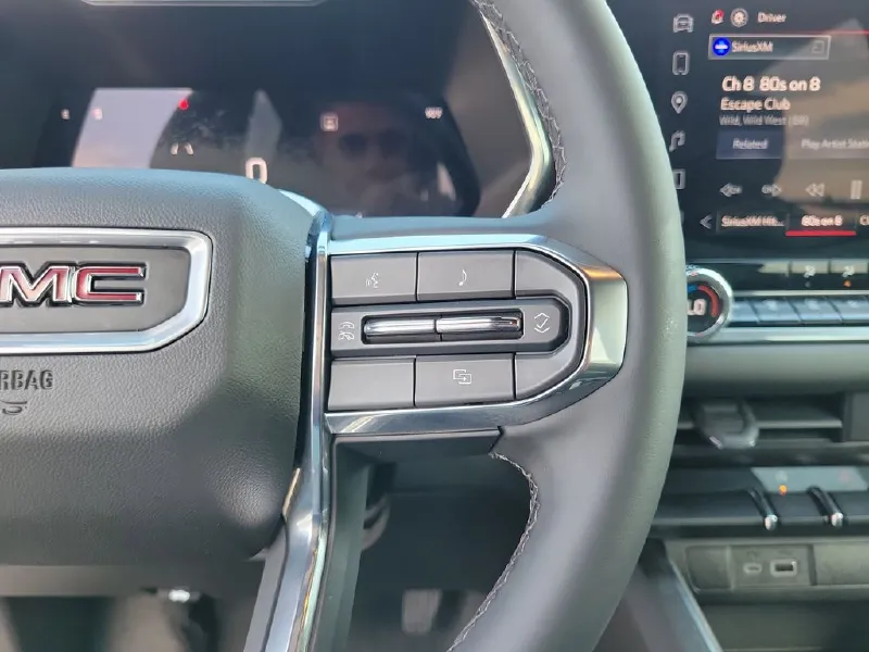 2024 GMC CANYON