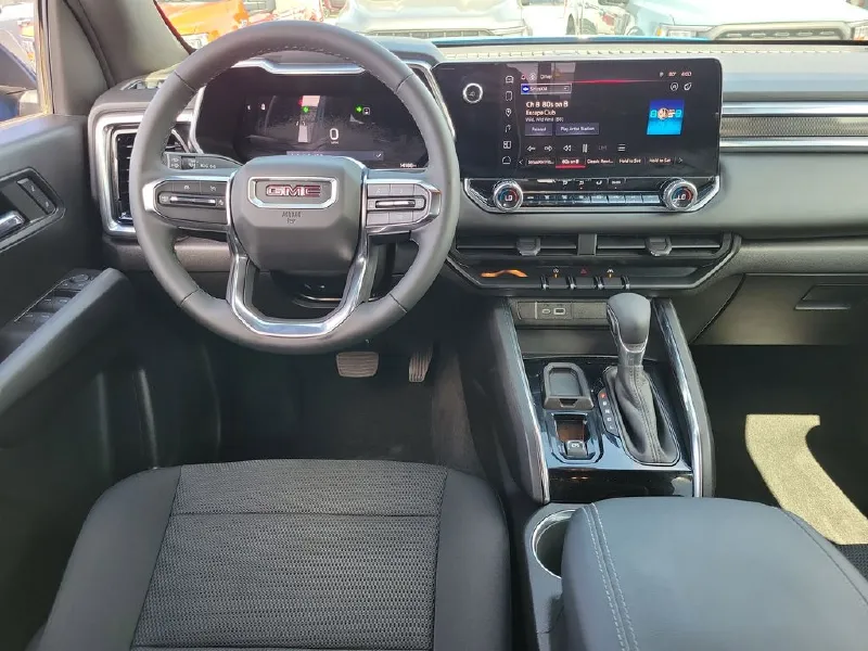 2024 GMC CANYON