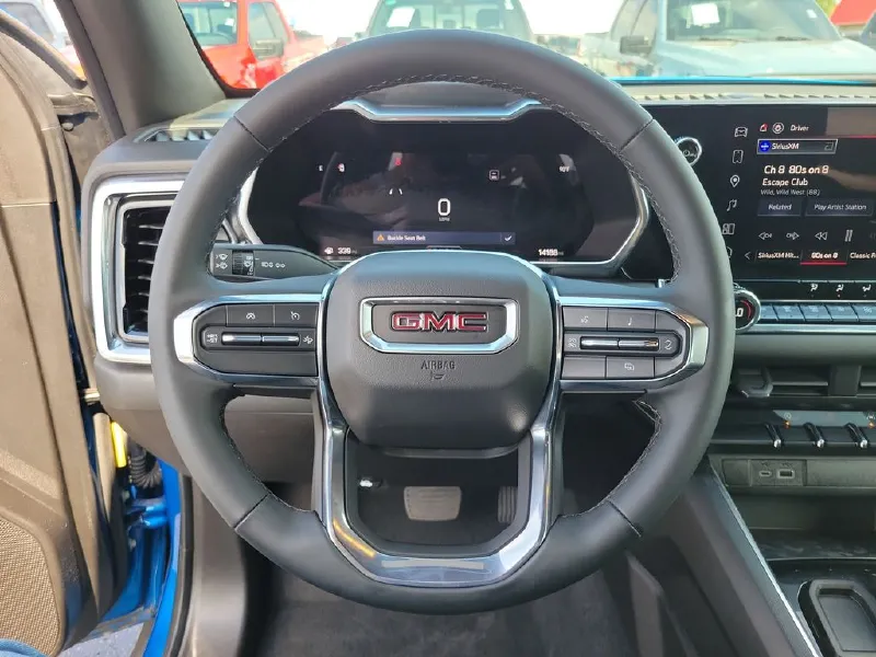 2024 GMC CANYON
