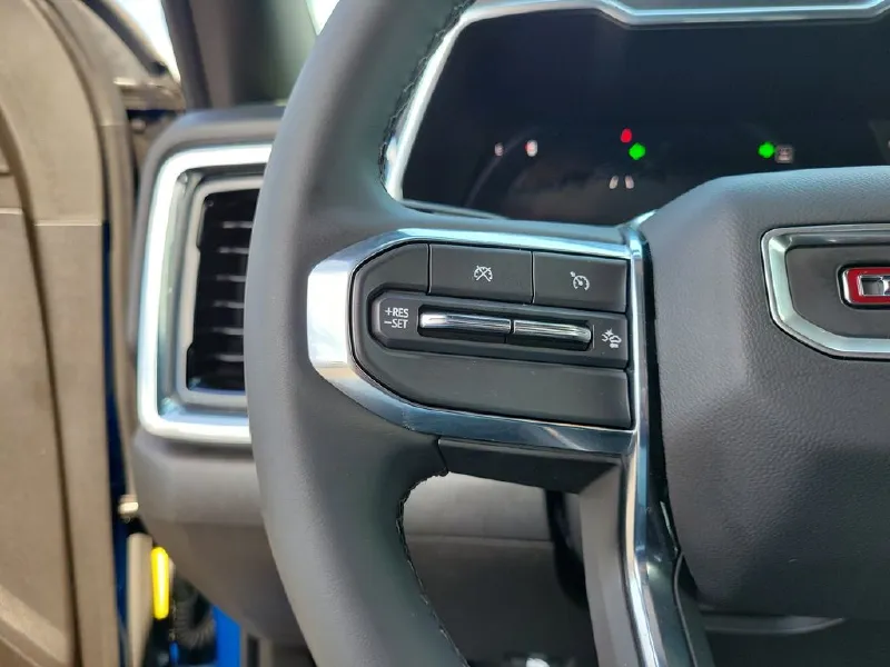 2024 GMC CANYON