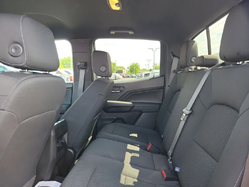 2024 GMC CANYON
