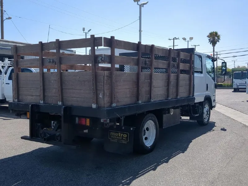 2018 ISUZU NPR HD
