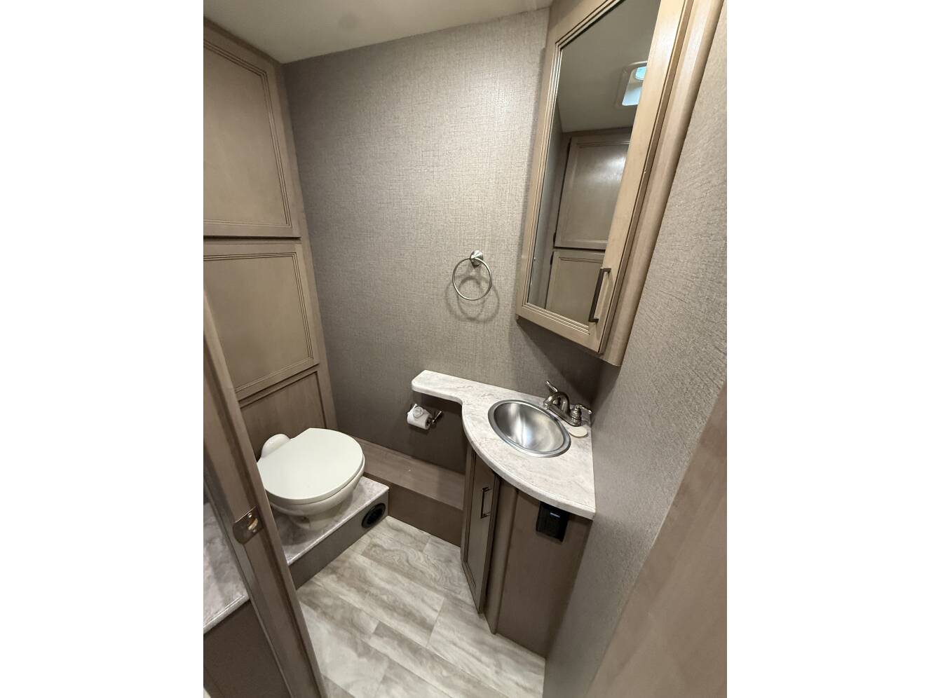 A photo of this 2021 Thor Motor Coach HURRICANE 35M