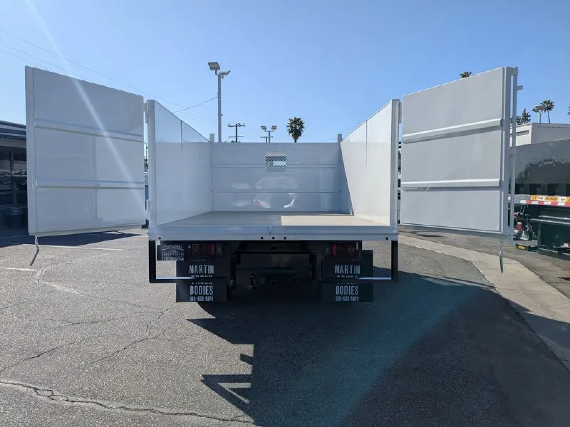 2026 ISUZU NPR HD