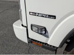 2026 ISUZU NPR HD