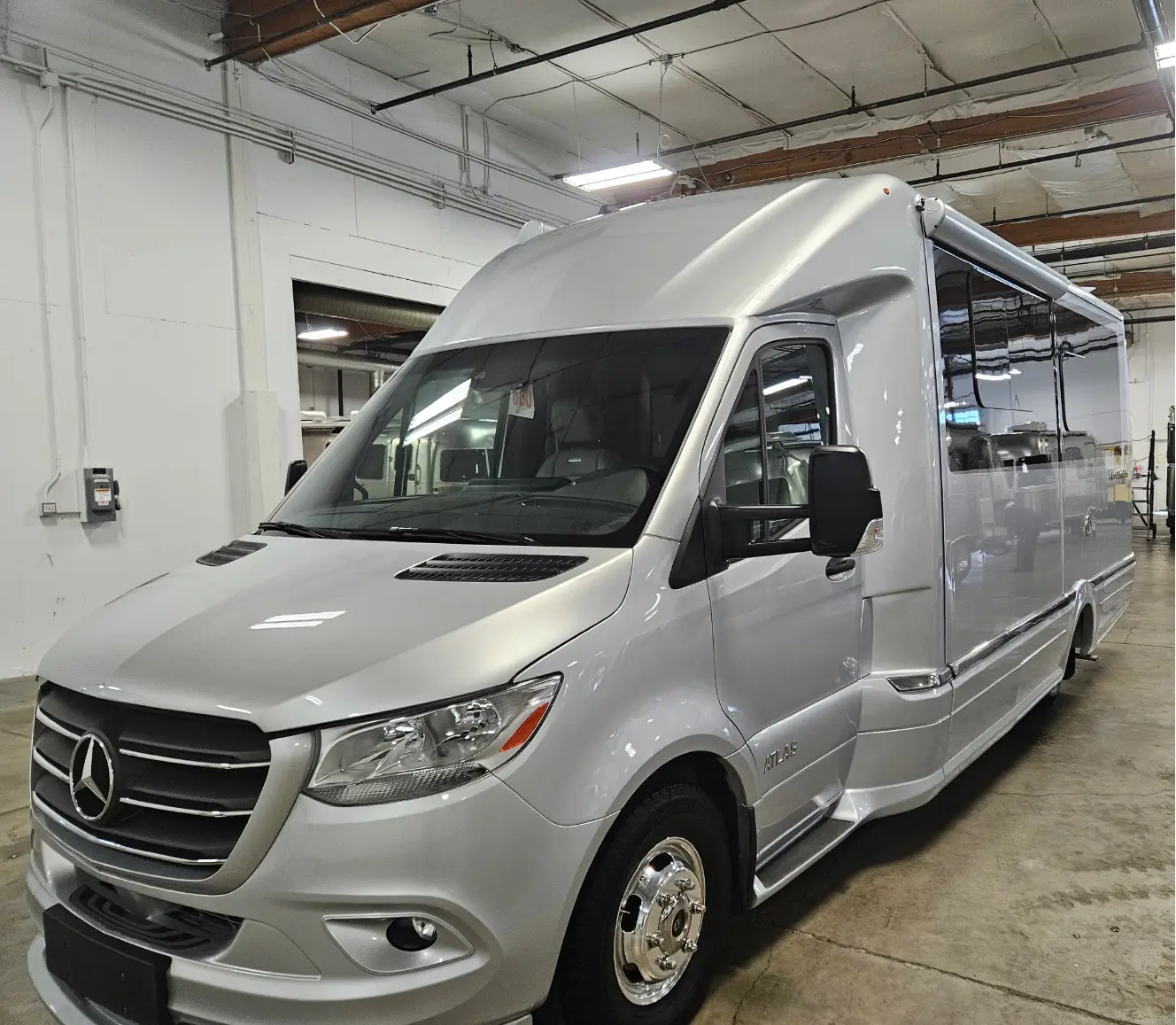 2023 Airstream ATLAS 24MS