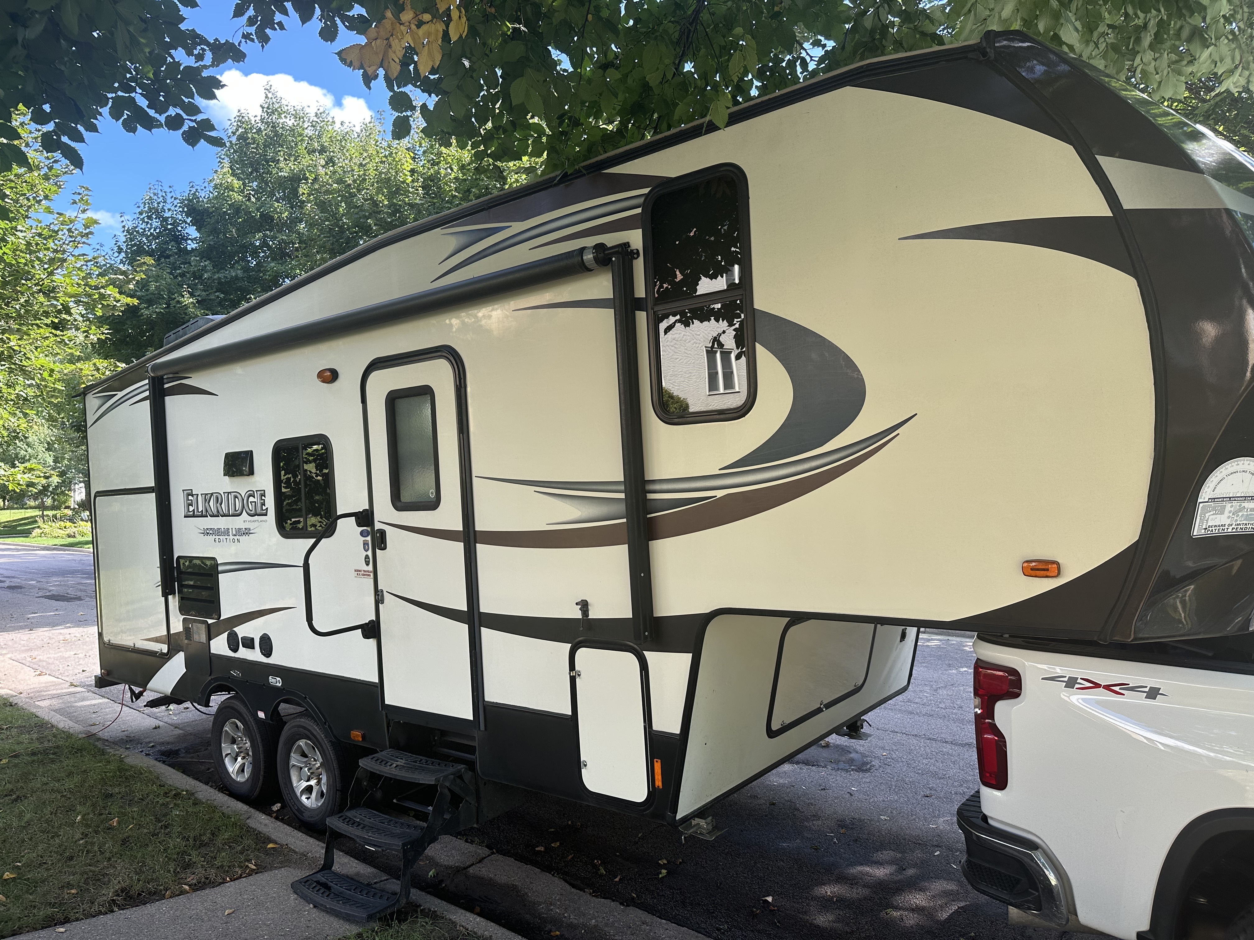 2015 Heartland ELKRIDGE XTREME LIGHT E 22 RV