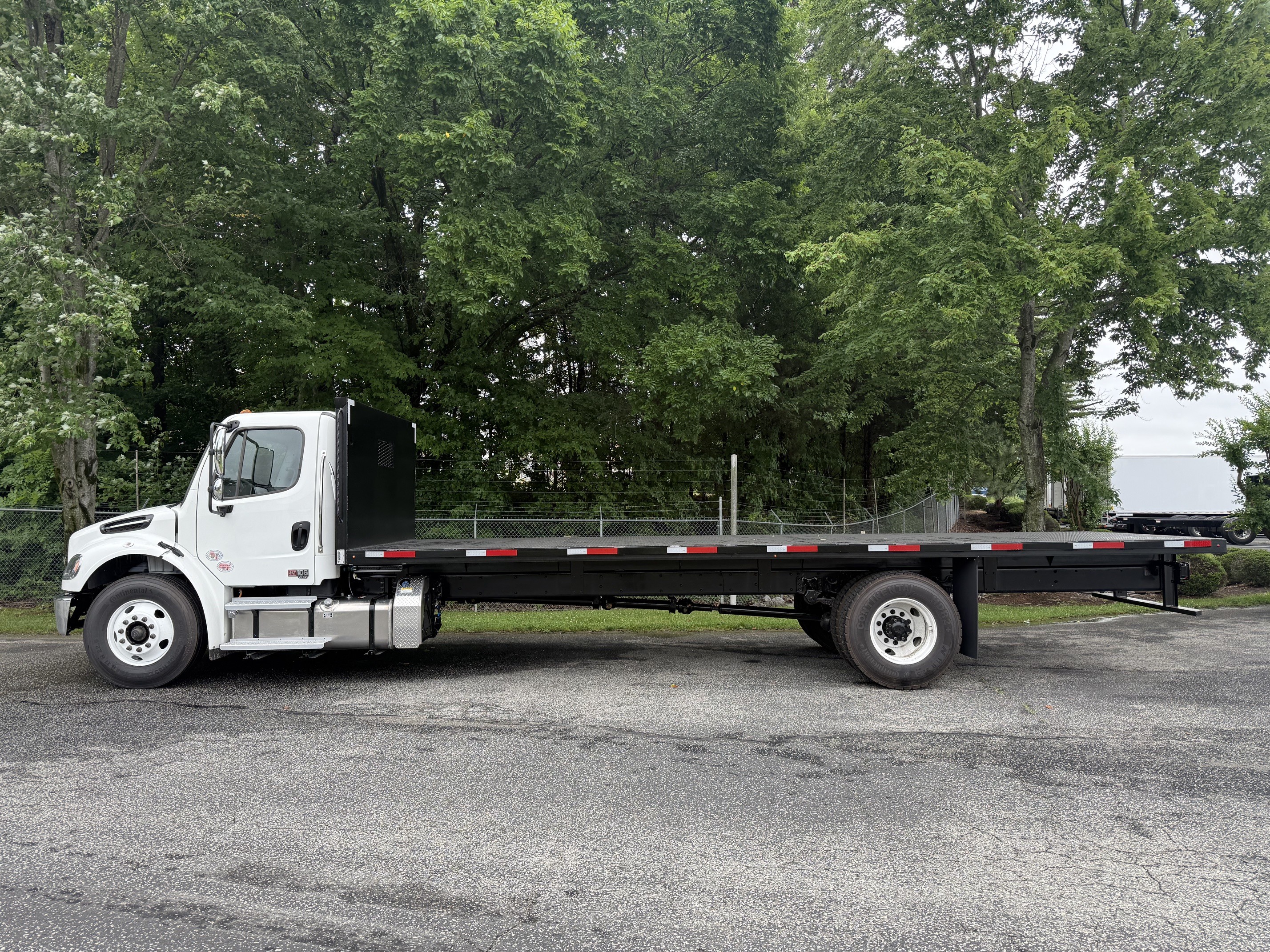 2027 FREIGHTLINER BUSINESS CLASS M2 106 in Greensboro, NC