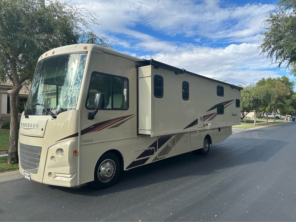 2019 Winnebago SUNSTAR 31BE in gilbert AZ