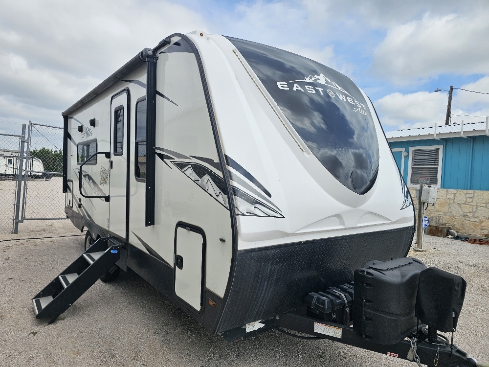 2022 East To West ALTA 1900MMK RV