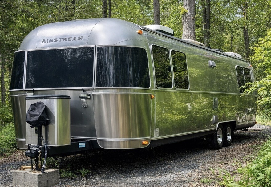 2018 Airstream FLYING CLOUD 25FB QUEEN in manassas VA