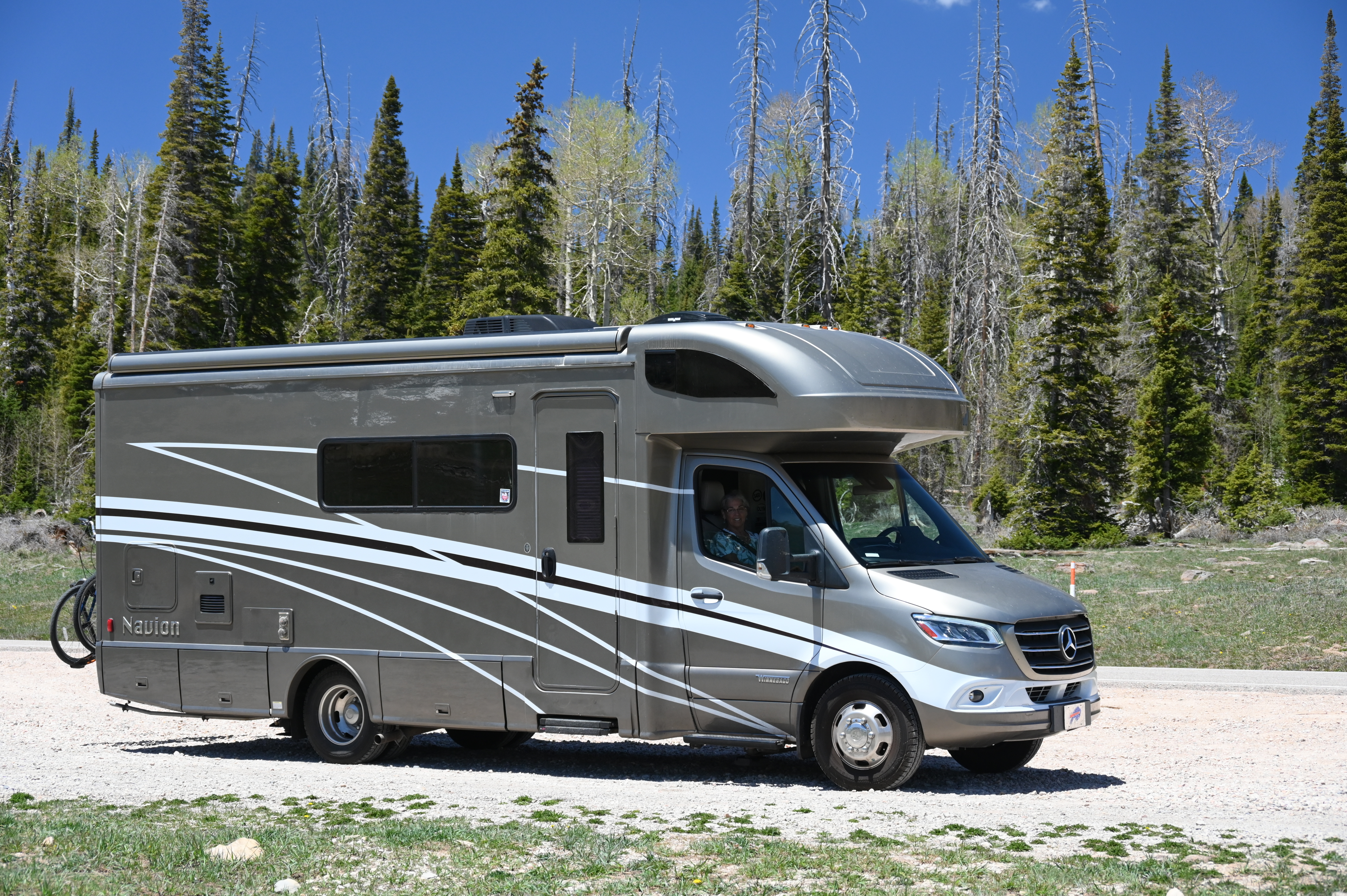 2023 Winnebago NAVION 24D RV