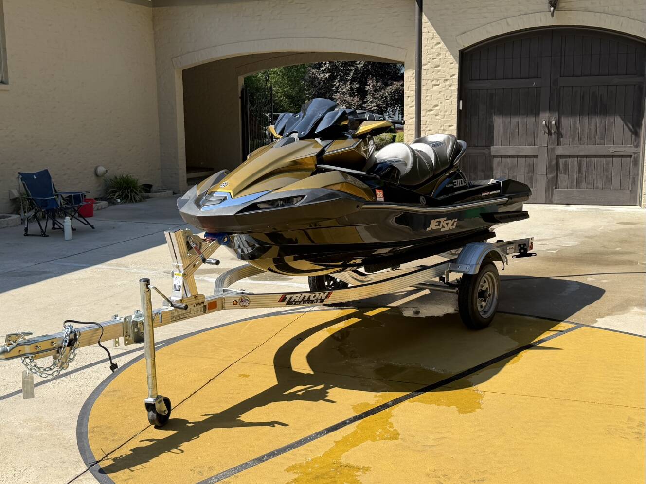 A photo of this 2023 Kawasaki JET SKI ULTRA 310 LX