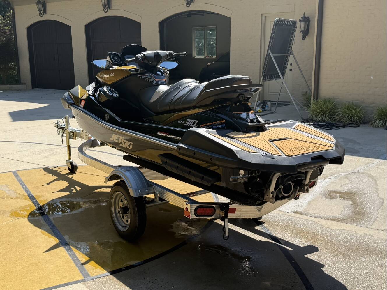 A photo of this 2023 Kawasaki JET SKI ULTRA 310 LX