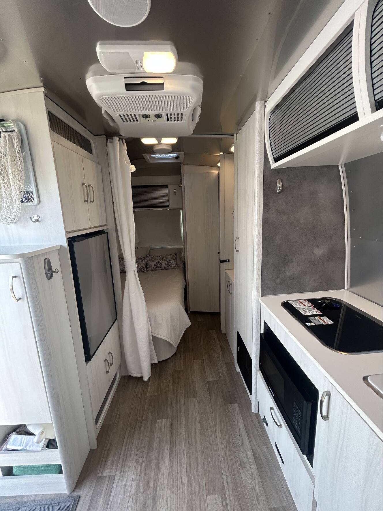 A photo of this 2021 Airstream BAMBI 19CB