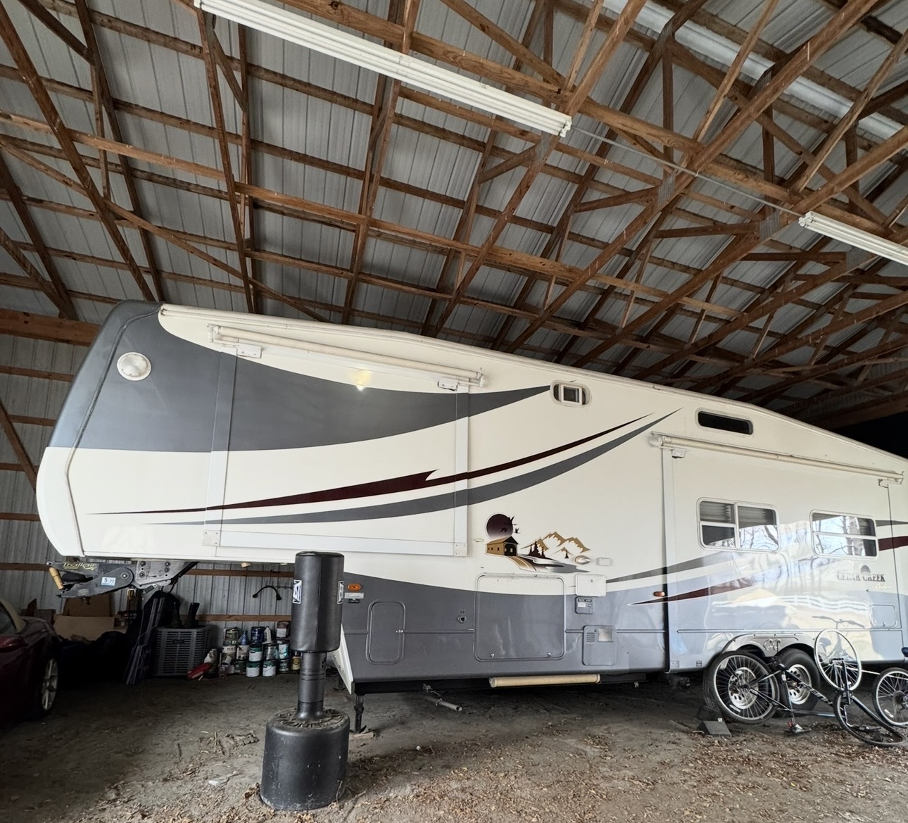 2004 Forest River CEDAR CREEK 362BBS in disputanta VA
