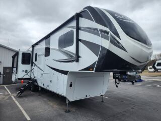 2024 GRAND DESIGN SOLITUDE 378MBS