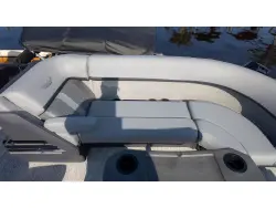 2026 Bennington 24 M STERN LOUNGE