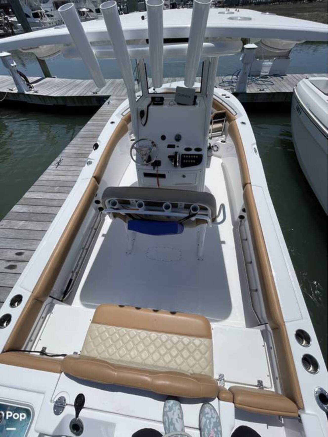 A photo of this 2025 Nauticstar 2420 SL