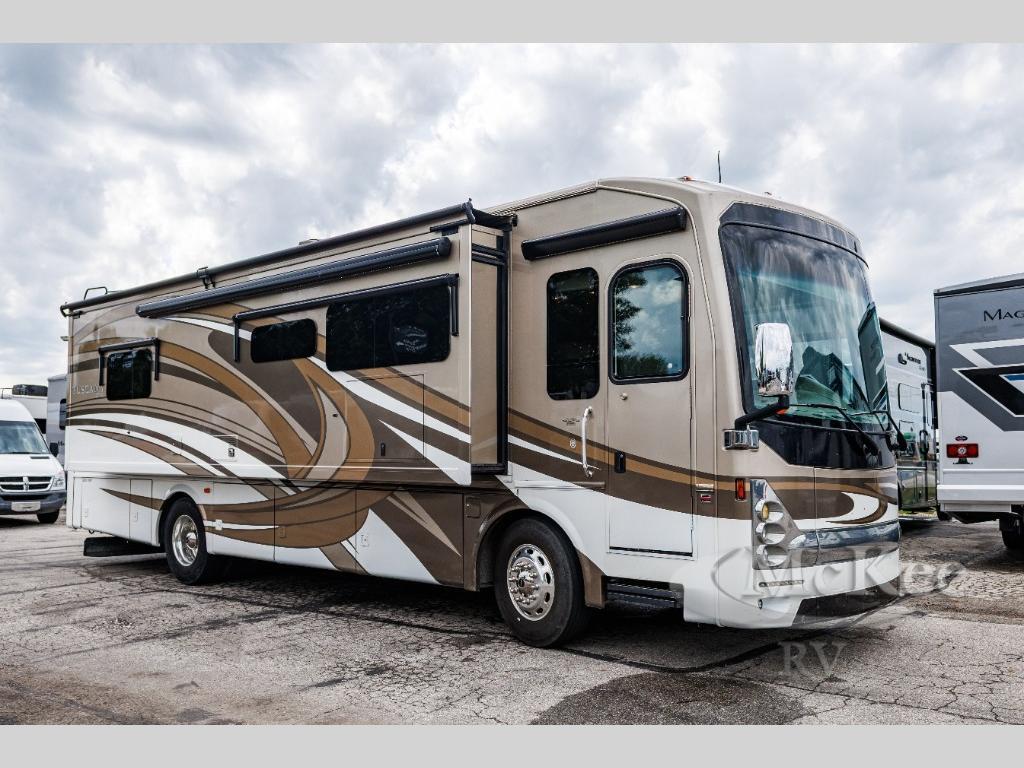 2015 Thor Motor Coach Tuscany XTE 34ST in perry IA