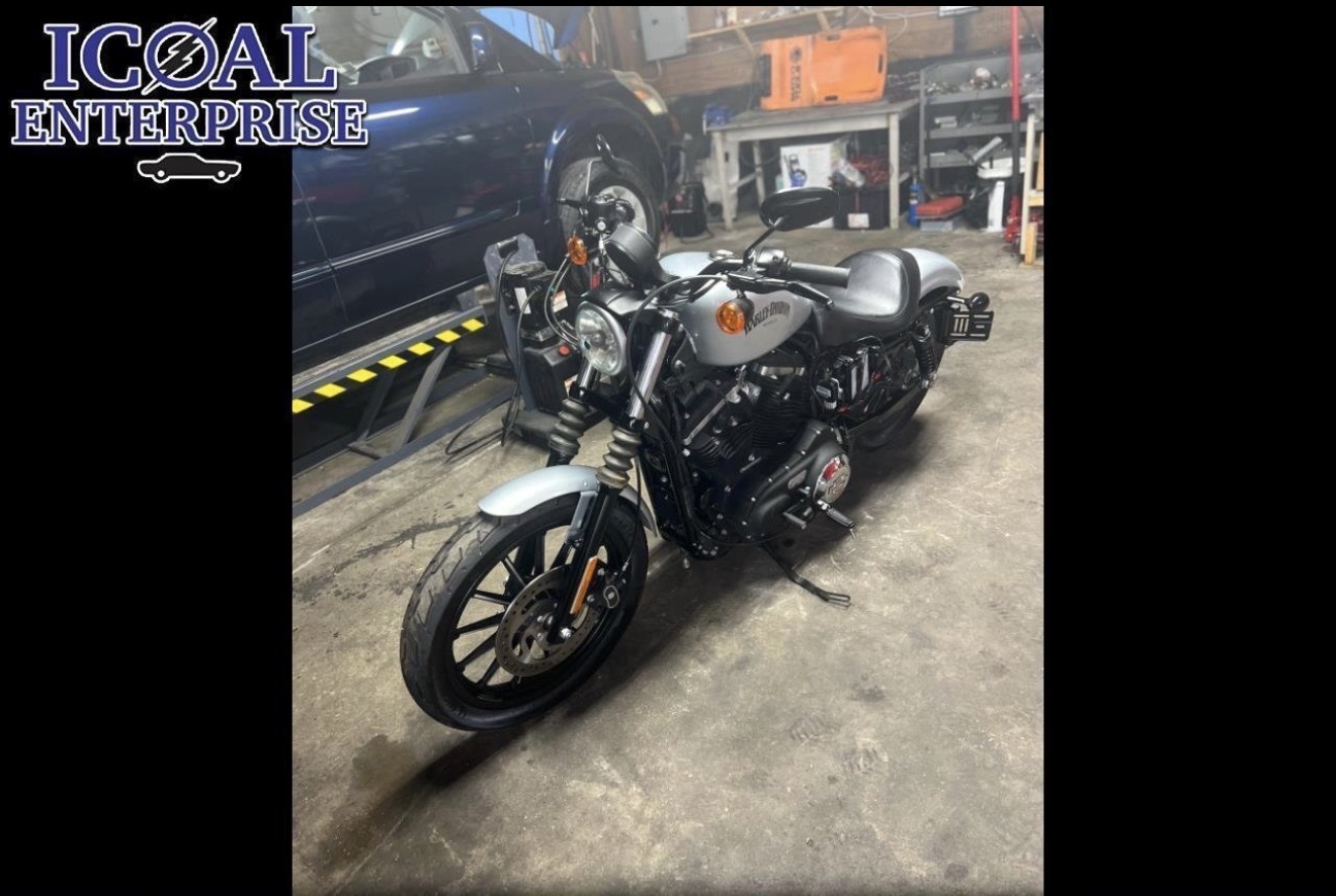 2015 Harley-Davidson STREET IRON 883 IRON 883 in West Columbia, SC