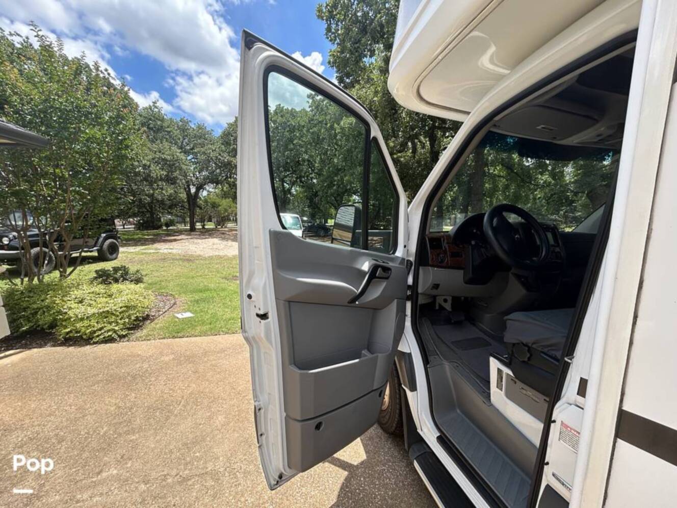 A photo of this 2011 Fleetwood Tioga Ranger DSL 24L