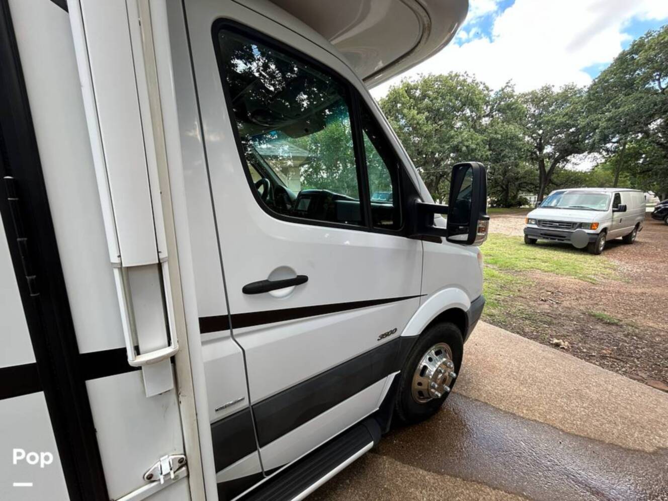 A photo of this 2011 Fleetwood Tioga Ranger DSL 24L