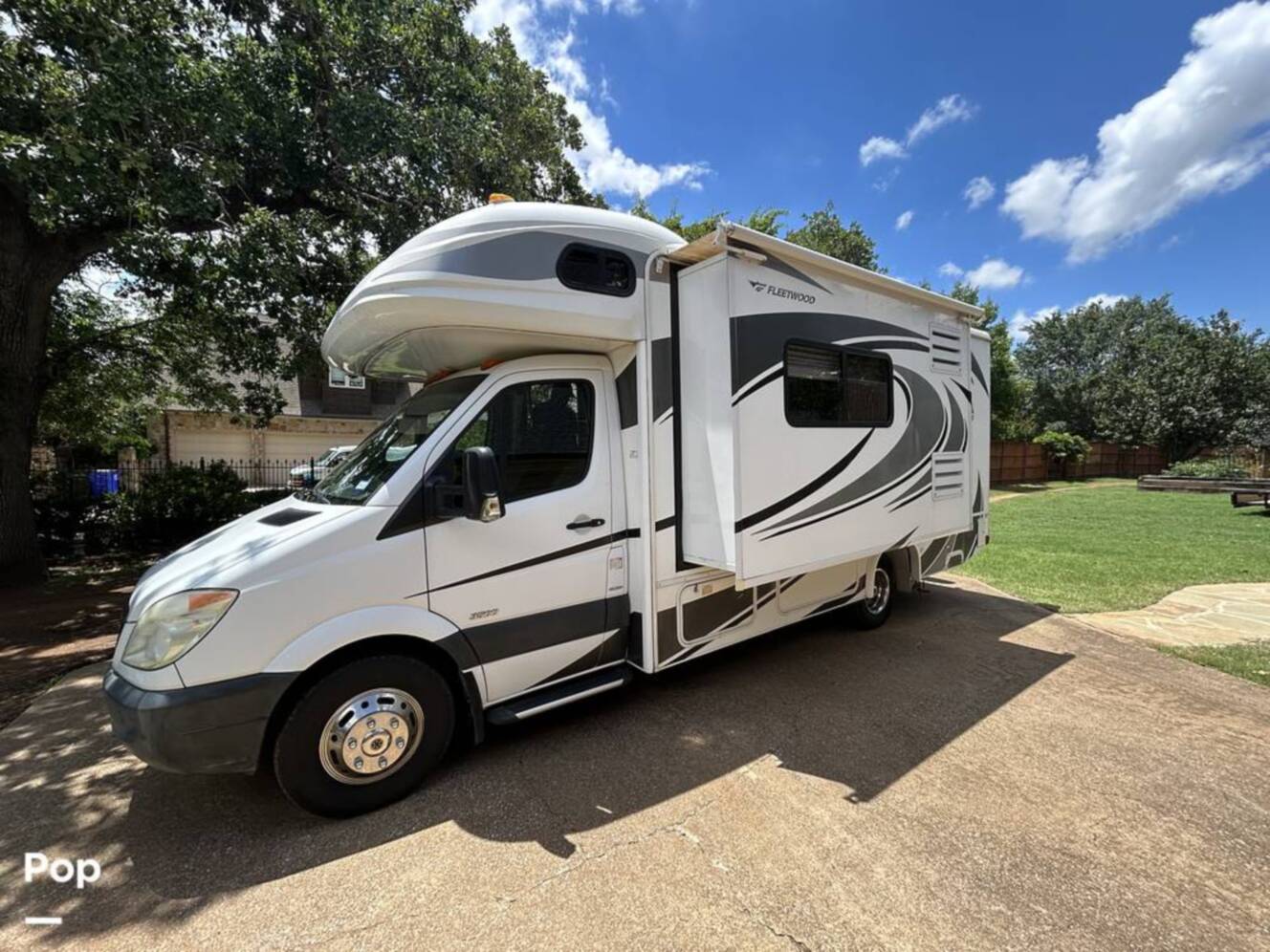 A photo of this 2011 Fleetwood Tioga Ranger DSL 24L