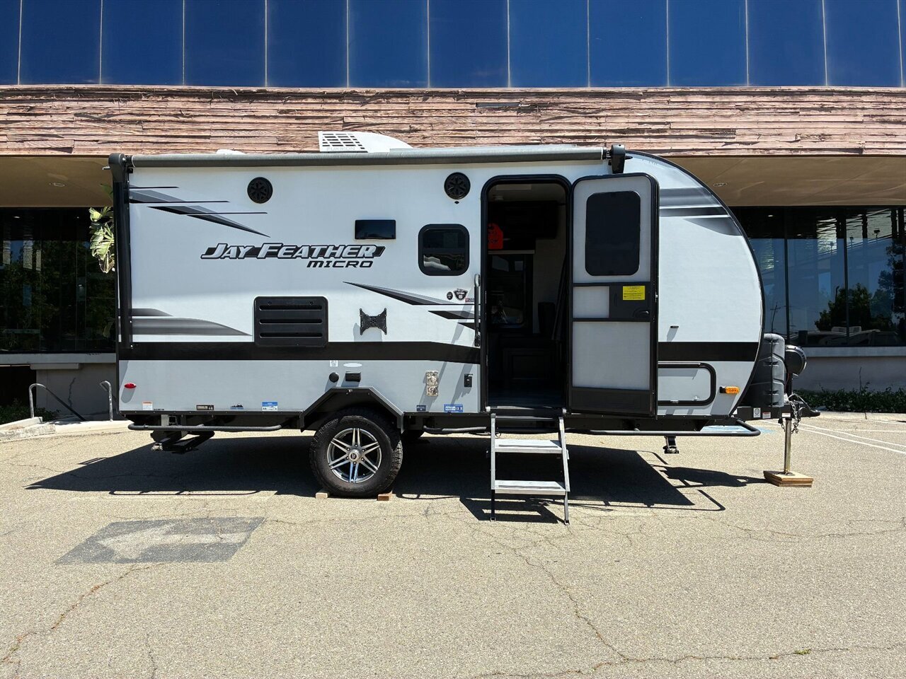 2022 Jayco Jay Feather 171BH Micro in dublin CA
