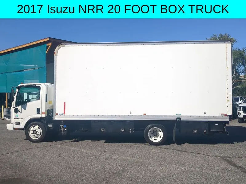 2017 ISUZU NRR