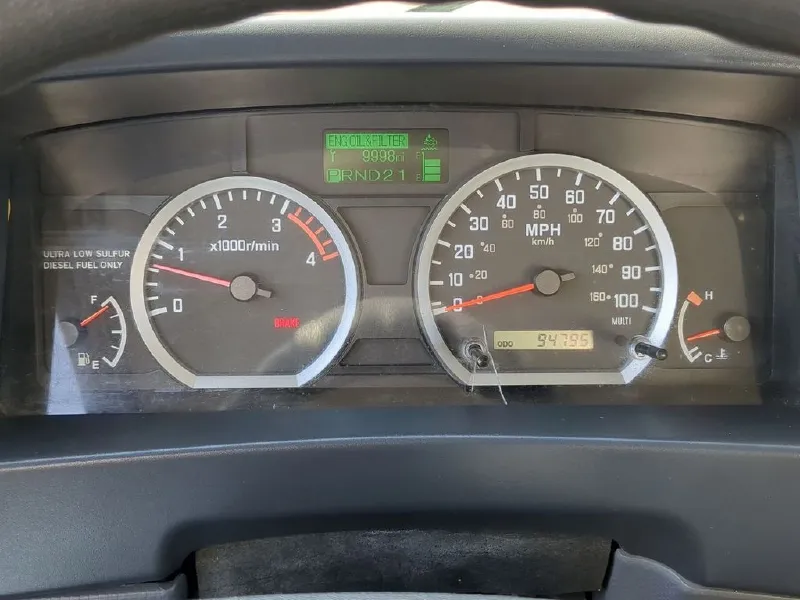 2017 ISUZU NRR