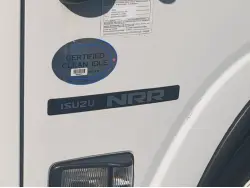2017 ISUZU NRR