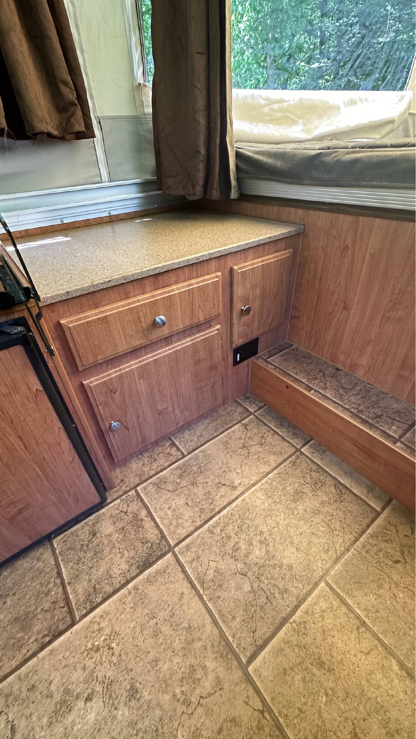 A photo of this 2011 Forest River ROCKWOOD FREEDOM 190LTD