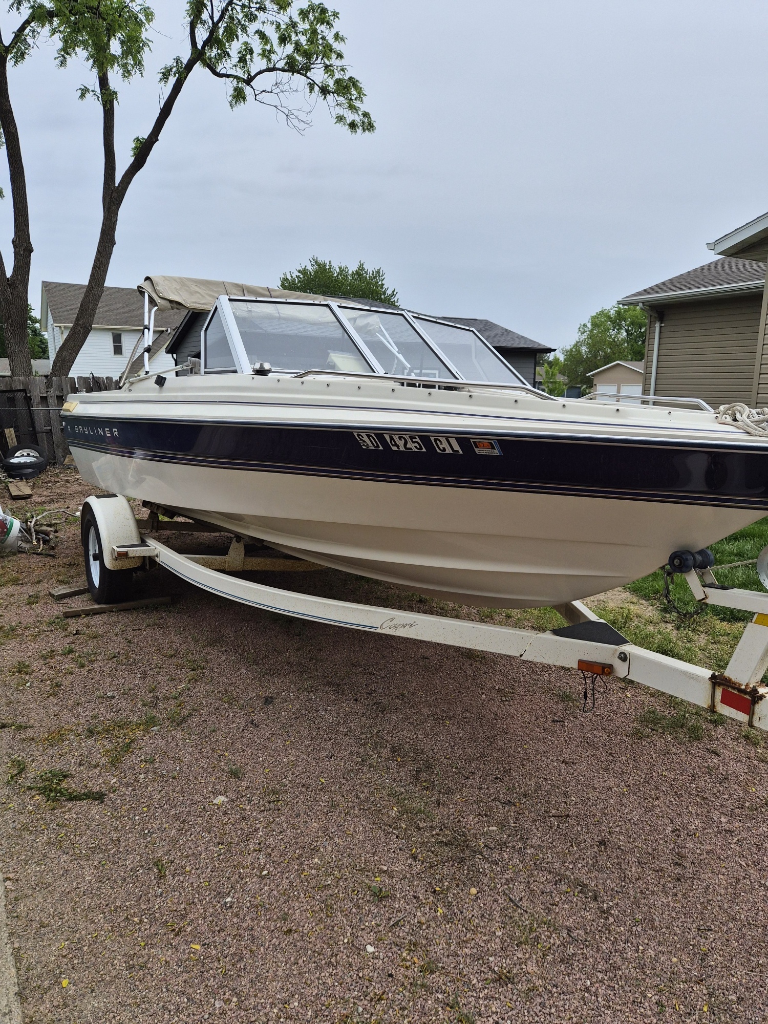 1996 Bayliner 1954 Capri Cl Spt in beresford SD