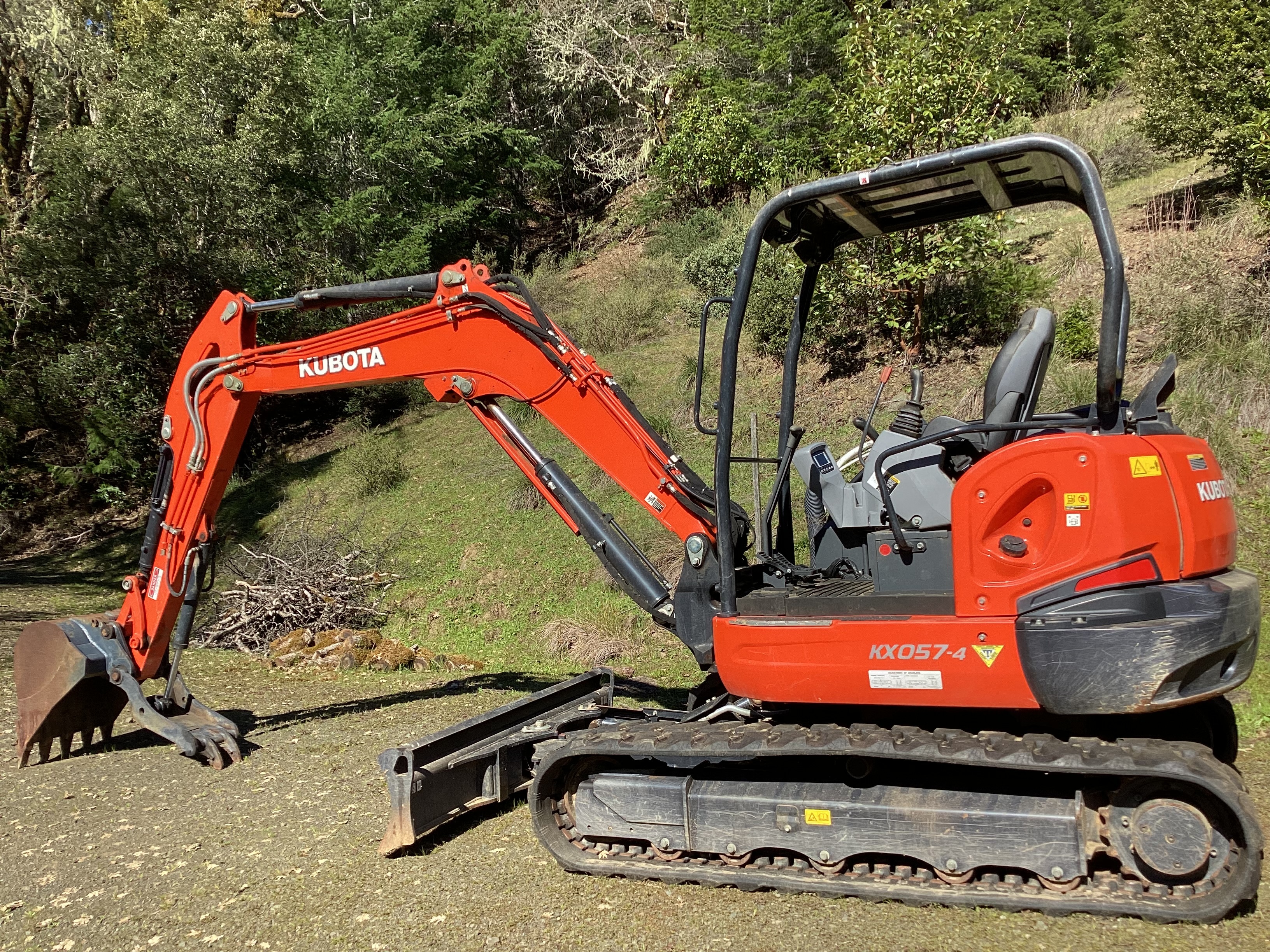 2016 KUBOTA Kx057-4r1ap in Eureka, CA