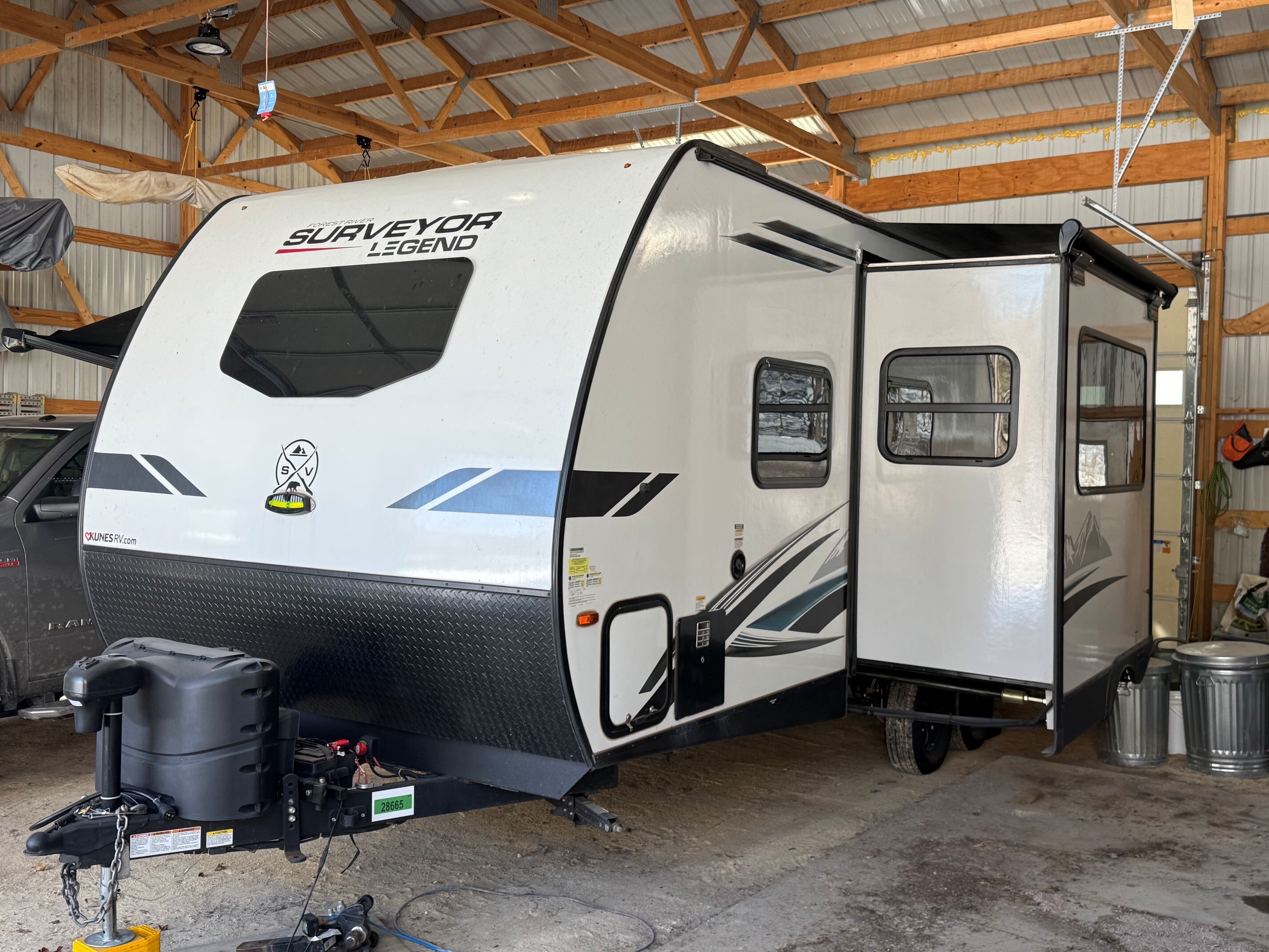 2022 Forest River SURVEYOR LEGEND 203RKLE RV