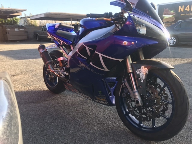 2000 Yamaha YZF R1 R1 in Ontario, CA