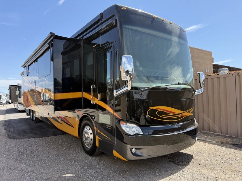 2017 TIFFIN MOTORHOMES
