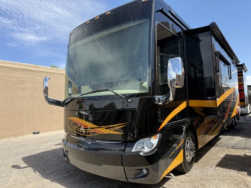 2017 TIFFIN MOTORHOMES 45OPP