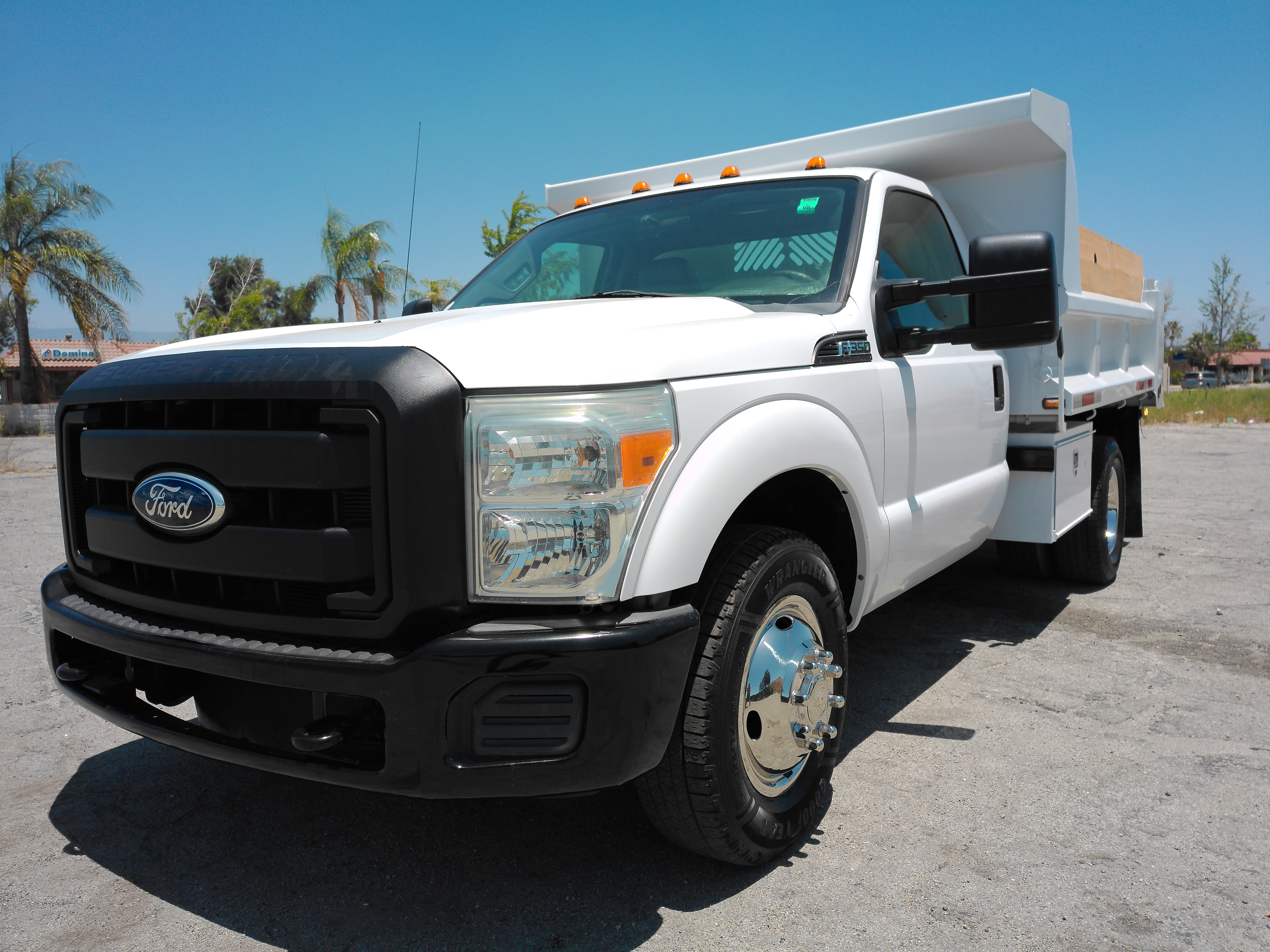 2011 FORD F350 in Colton, CA