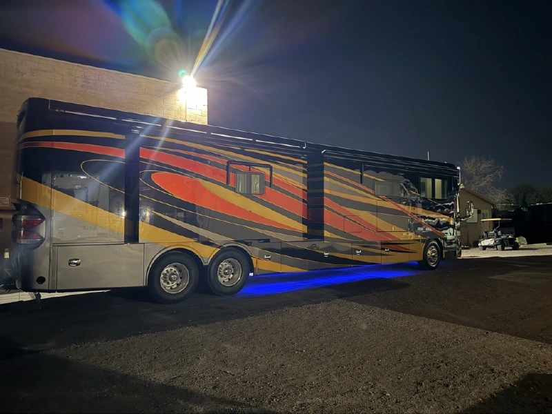 2017 TIFFIN MOTORHOMES 45OPP