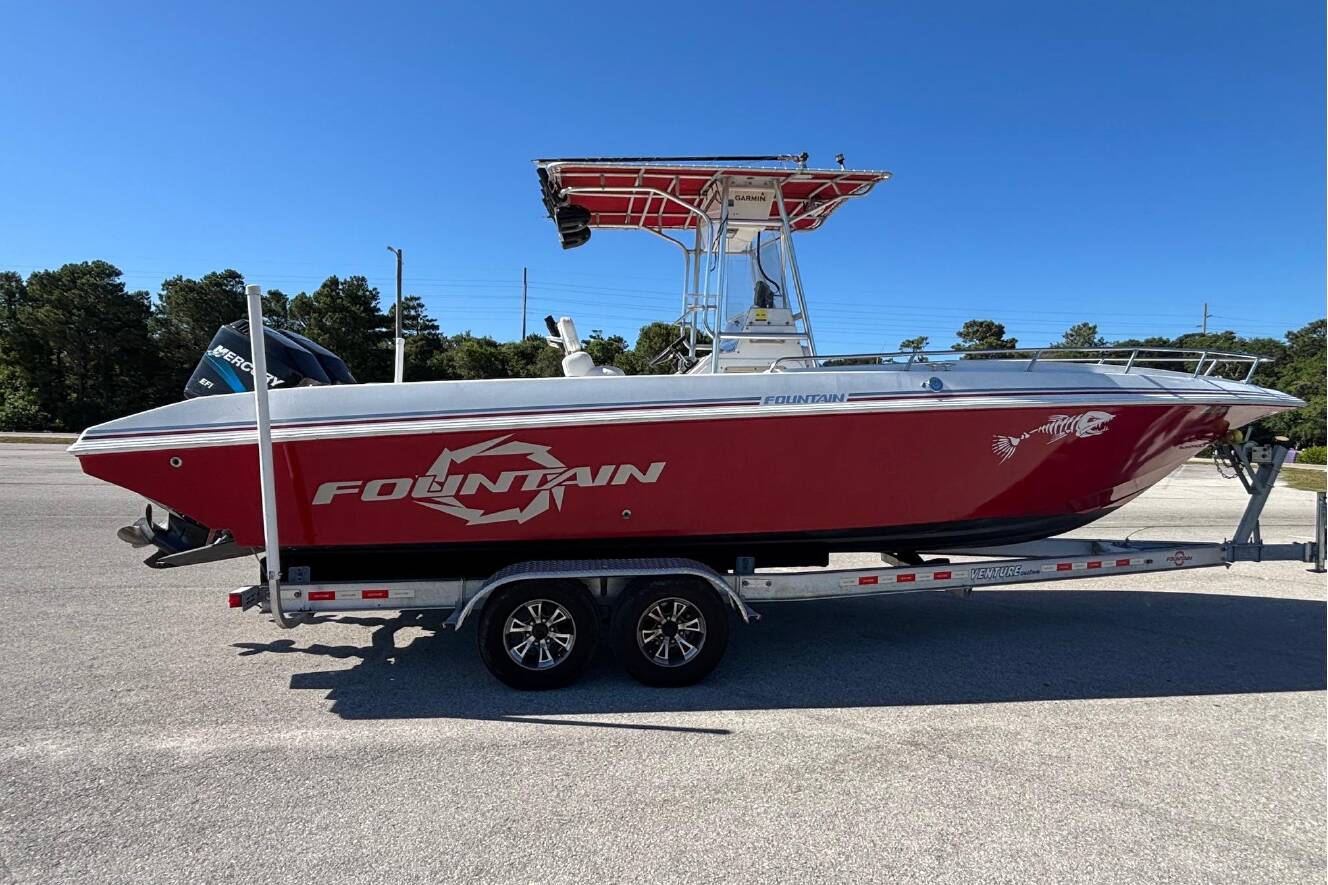 A photo of this 2000 Fountain 29 Sportfish CC